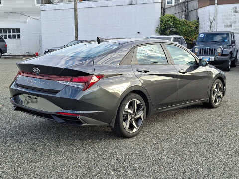 2023 Hyundai Elantra