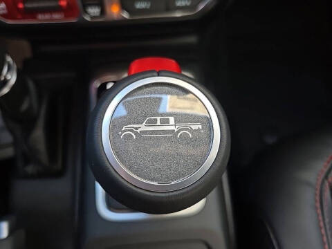 2026 Jeep Gladiator Shadow Ops