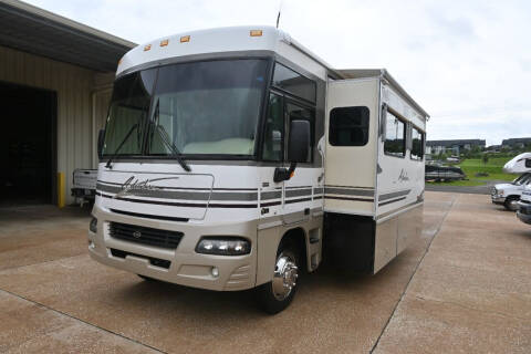 2004 Winnebago Adventurer 38G