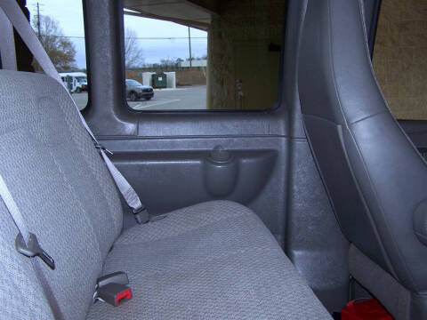 2017 Chevrolet Express LT 2500