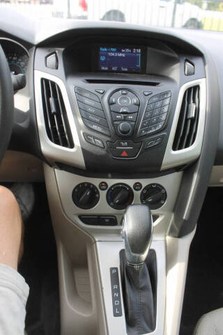 2012 Ford Focus SE