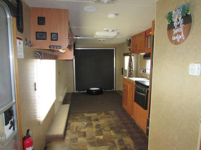 2015 CHEROKEE GREY WOLF