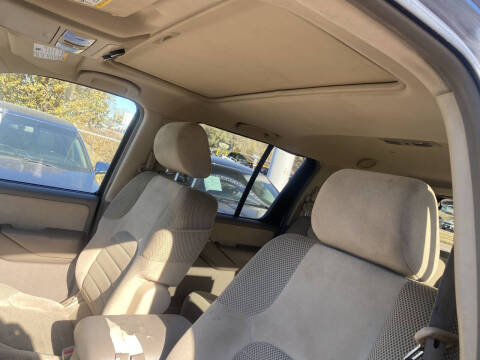 2008 Nissan Pathfinder S