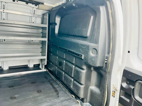 2018 Chevrolet Express 2500