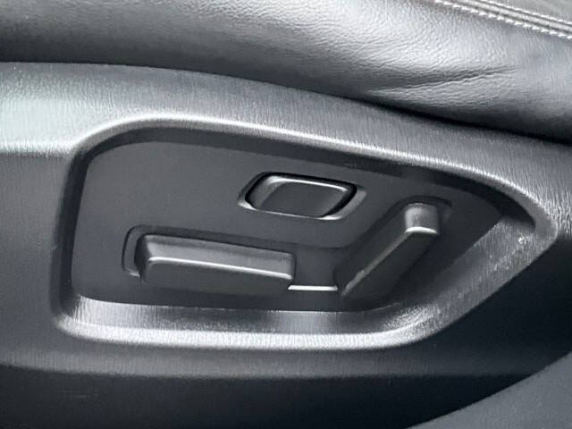 2023 Mazda CX-9 Touring Plus