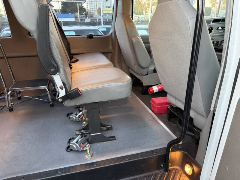 2013 Ford E-Series E-250