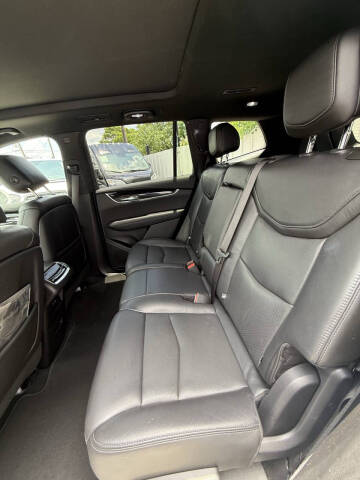 2020 Cadillac XT6 Premium Luxury