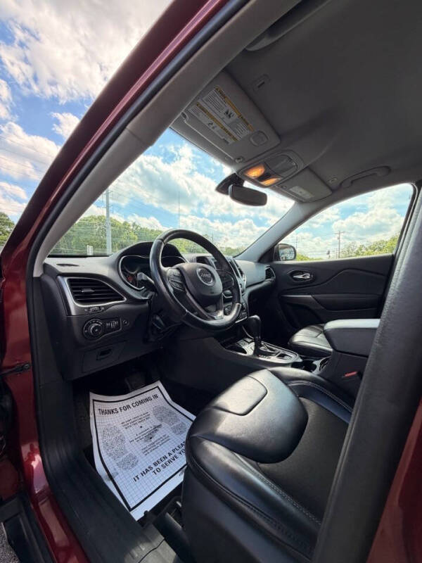 2019 Jeep Cherokee Latitude Plus
