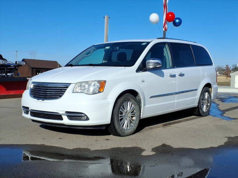 2014 Chrysler Town and Country 30th Anniversary