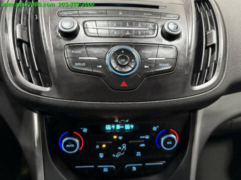 2017 Ford C-MAX Hybrid SE