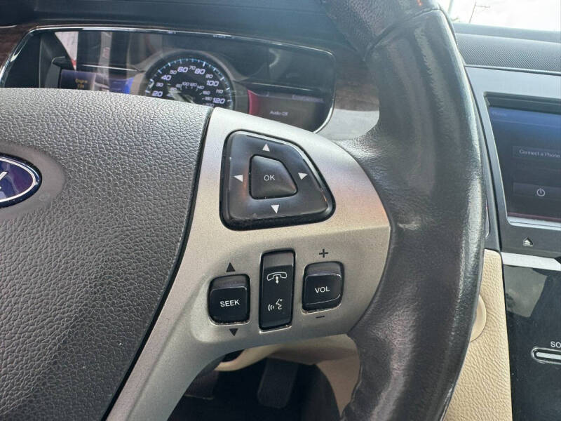 2013 Ford Taurus Limited