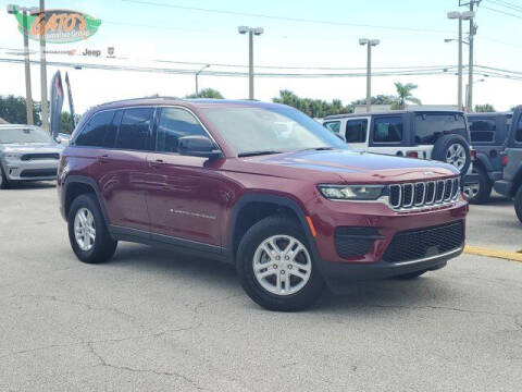 2023 Jeep Grand Cherokee for sale at GATOR'S IMPORT SUPERSTORE in Melbourne FL