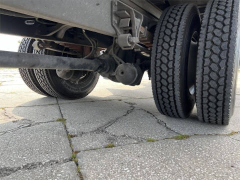 2019 International DuraStar 4300