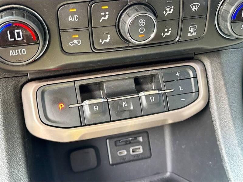 2020 GMC Acadia Denali