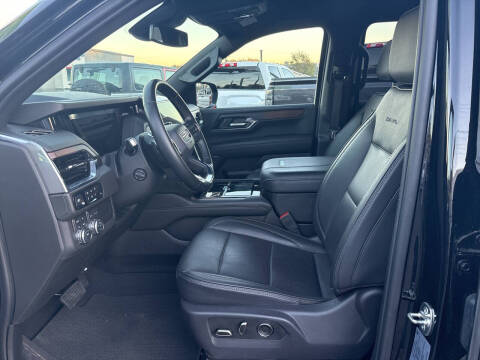 2025 GMC Yukon XL Denali