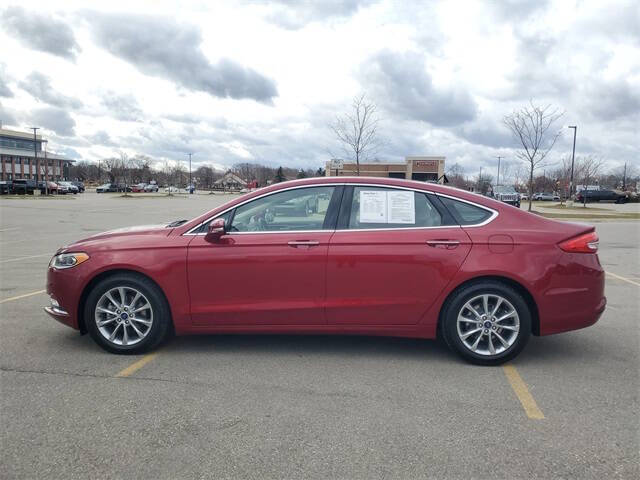 2017 Ford Fusion SE