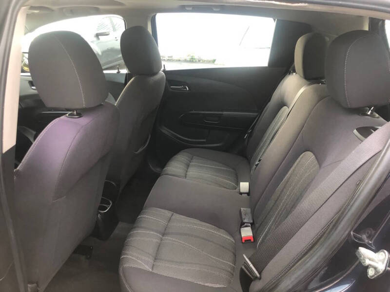 2015 Chevrolet Sonic LT Manual