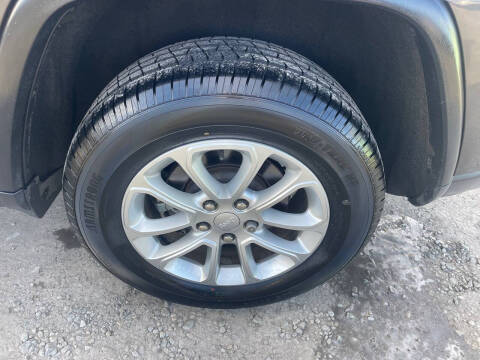 2021 Jeep Grand Cherokee Laredo E