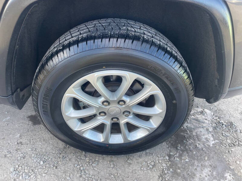 2021 Jeep Grand Cherokee Laredo E