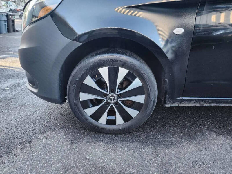 2020 Mercedes-Benz Metris Passenger