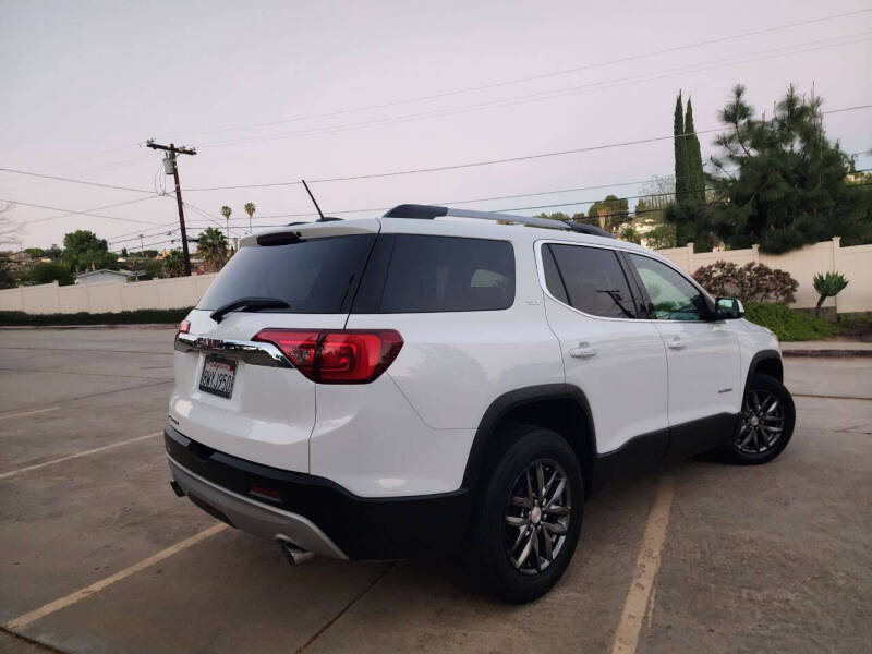 2017 GMC Acadia SLT-1
