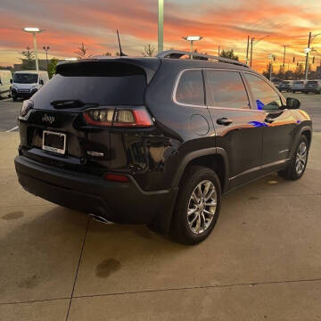 2021 Jeep Cherokee Latitude Lux