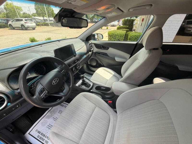 2022 Hyundai Kona SEL