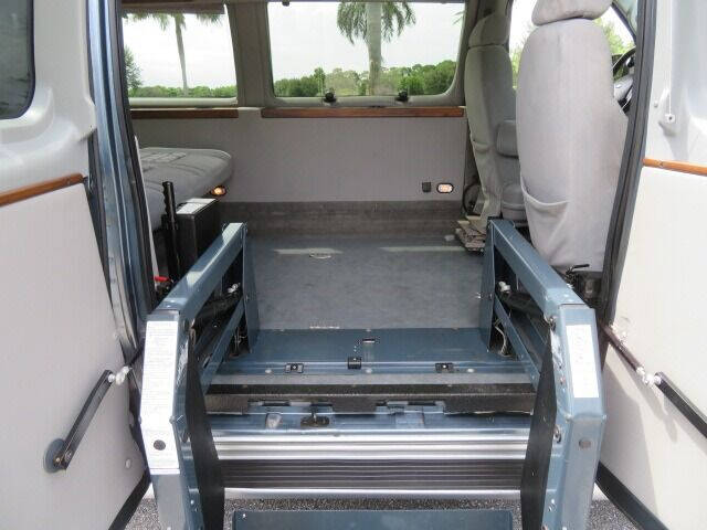 2012 Ford E-Series E-150