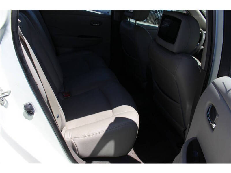 2012 Nissan LEAF