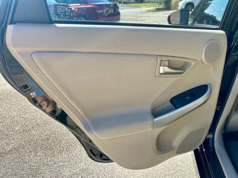 2012 Toyota Prius One