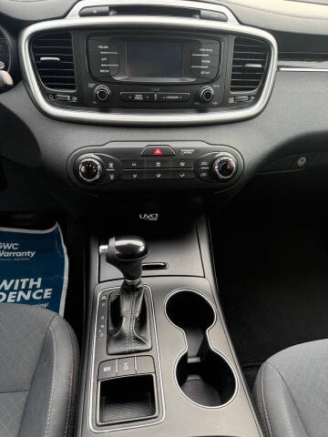 2016 Kia Sorento LX