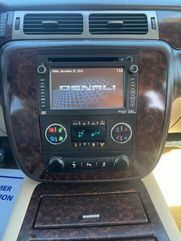 2014 GMC Yukon XL Denali