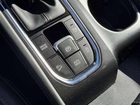 2019 Hyundai Santa Fe Limited 2.4L