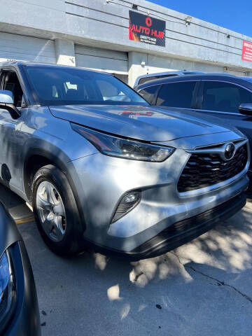 2021 Toyota Highlander LE