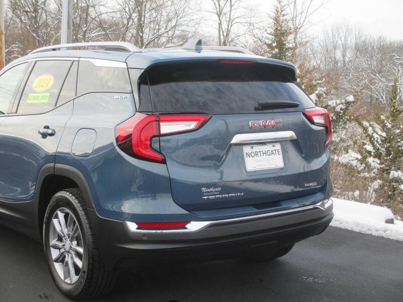 2024 GMC Terrain SLT