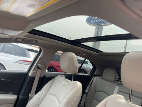 2019 Cadillac XT4 Luxury