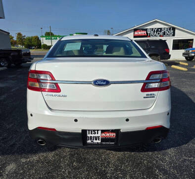 2014 Ford Taurus SEL