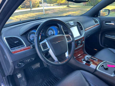 2012 Chrysler 300 Limited