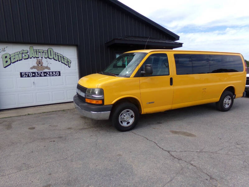 2005 Chevrolet Express 3500 LS
