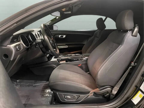 2019 Ford Mustang EcoBoost