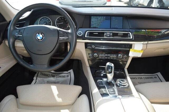 2009 BMW 7 Series 750Li