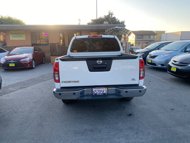 2019 Nissan Frontier SL