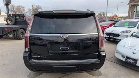 2017 Cadillac Escalade ESV Platinum