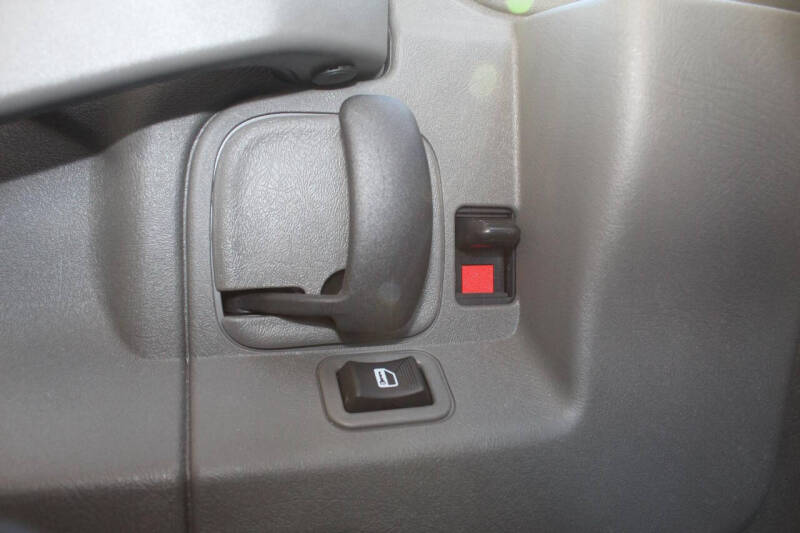 2025 Chevrolet Express 3500