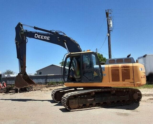 2014 John Deere 210G LC