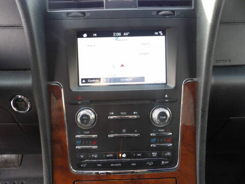 2016 Lincoln Navigator Select