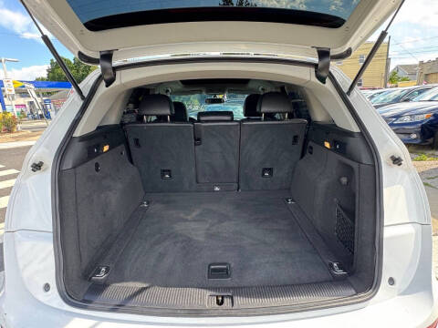 2013 Audi Q5 2.0T quattro Premium