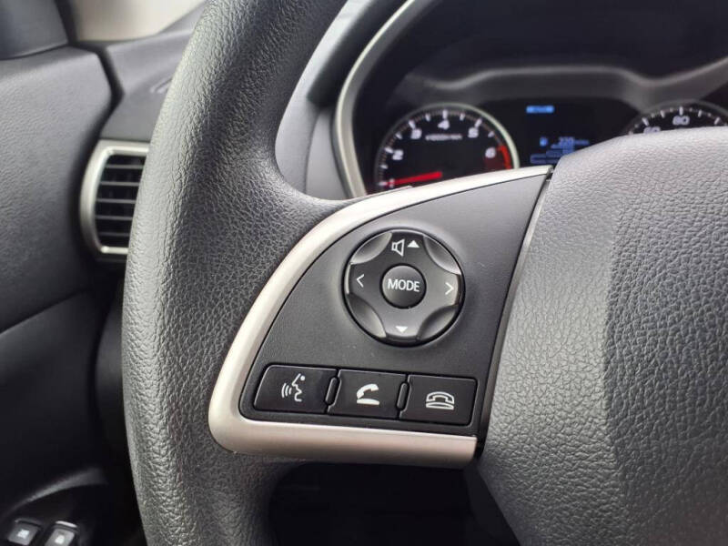 2020 Mitsubishi Eclipse Cross LE