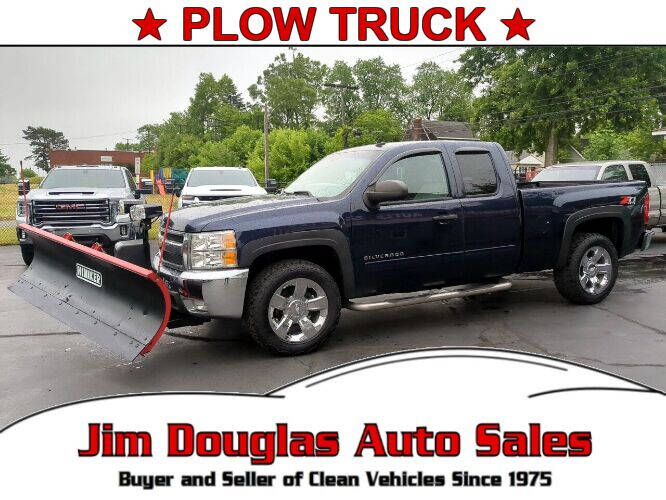 2012 Chevrolet Silverado 1500 for sale at Jim Douglas Auto Sales in Pontiac MI