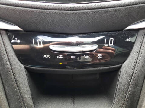 2024 Cadillac XT6 Luxury